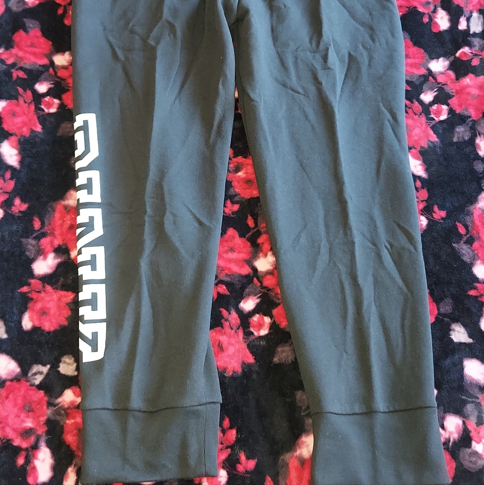 PINK VS Fleece Skinny Jogger size XL NWT - Picture 8 of 11